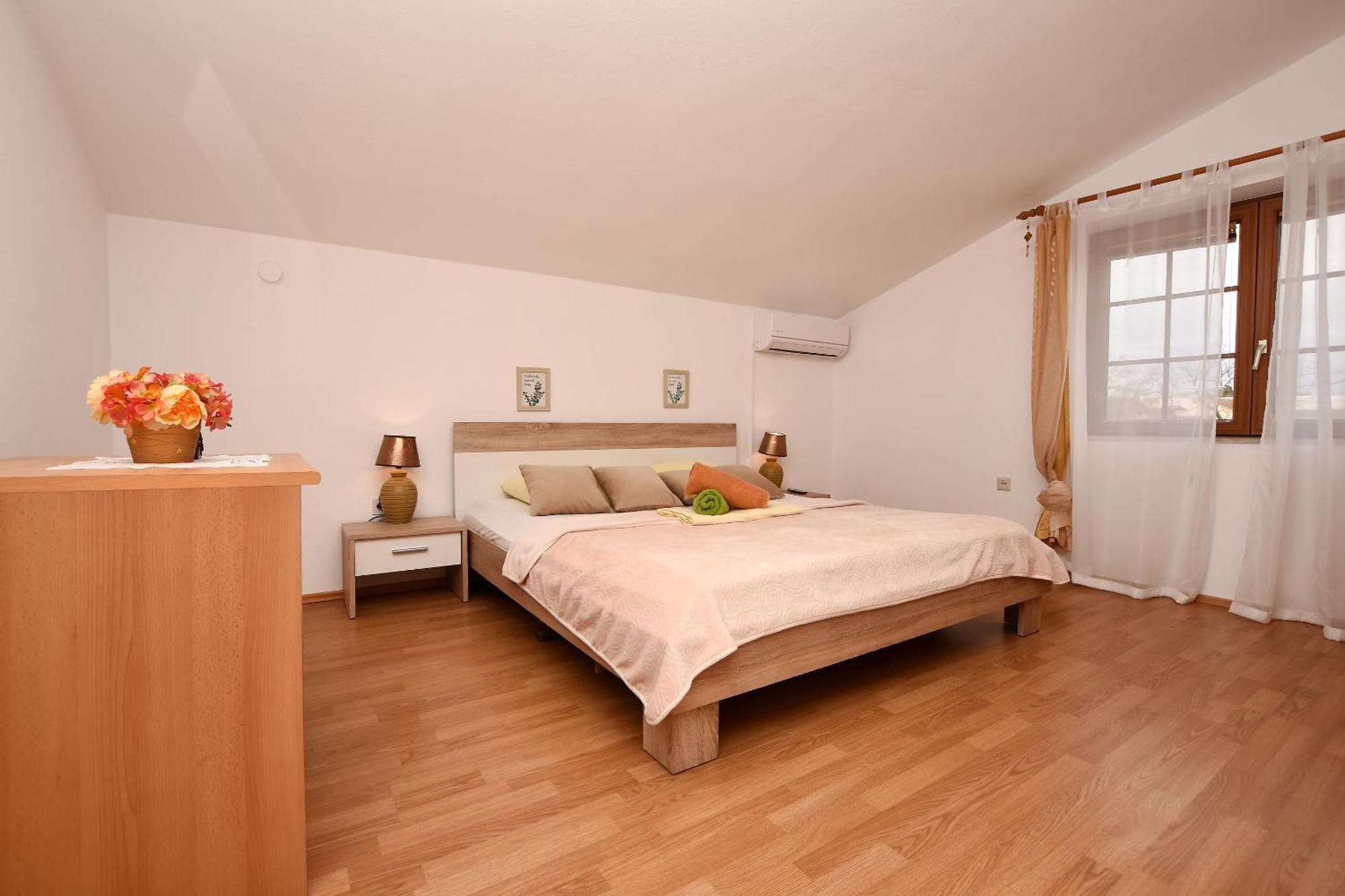 Apartment And Rooms Artina Vodice Buitenkant foto