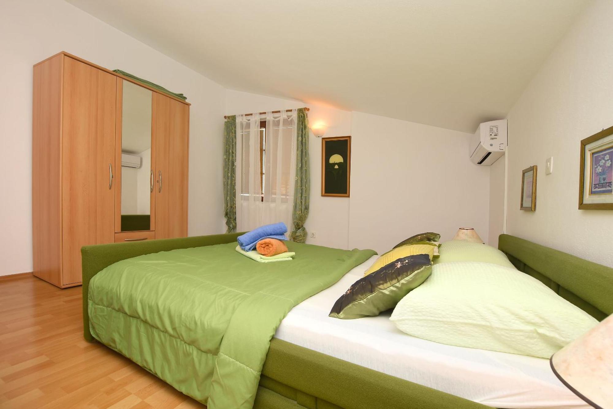 Apartment And Rooms Artina Vodice Buitenkant foto
